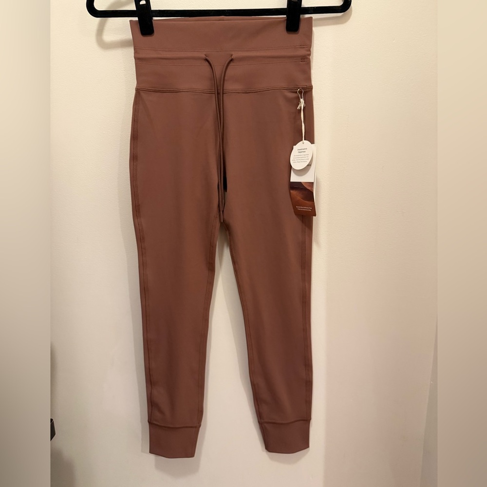 NEW Viori Daily Leggings